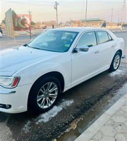 کرایسلەر 300